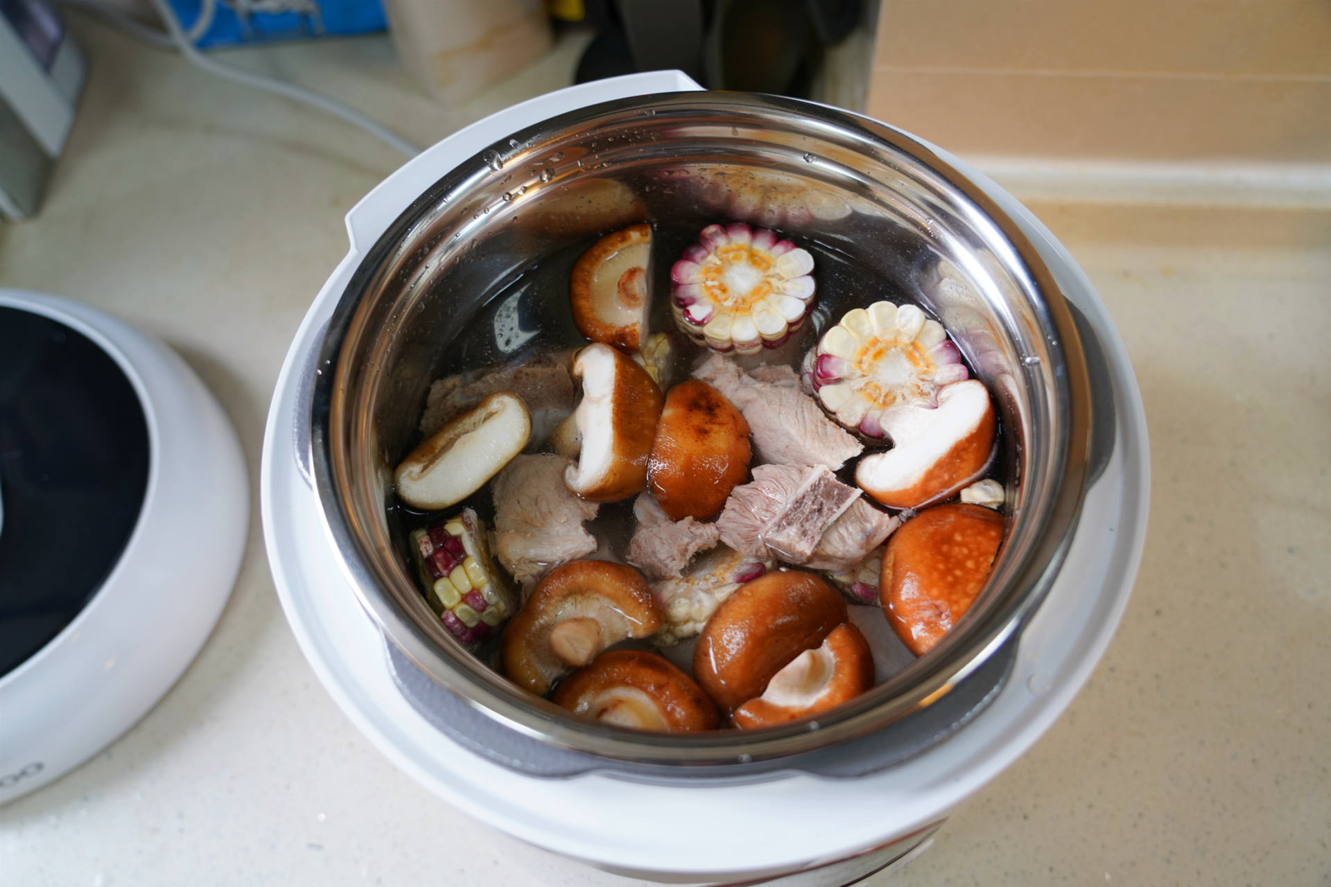 臻米电压力锅和大宇电压力锅对比,大宇压力锅和福库压力锅哪个好