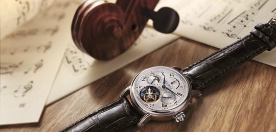 2018款百达翡丽手表图片及价格,最值得入手的百达翡丽万年历