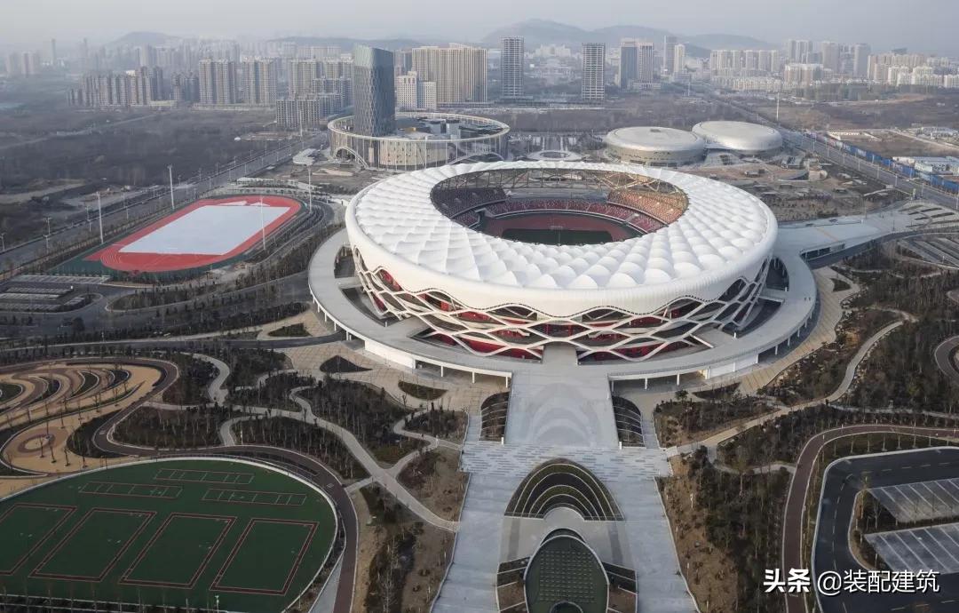 新型钢结构体育馆,钢结构现代化体育馆