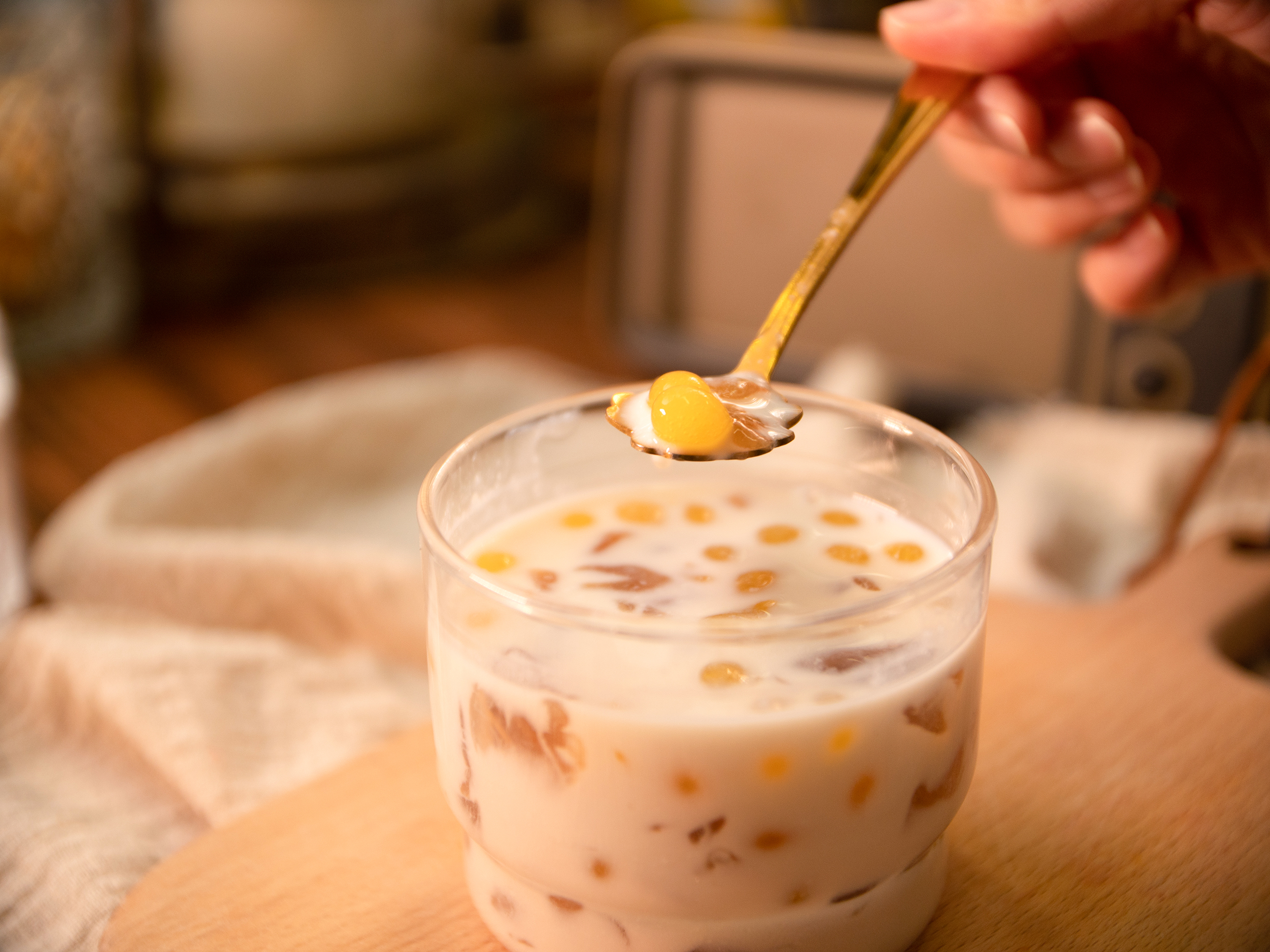 4步教你做芒果爆爆珠，一咬就爆浆，可搭各种饮品，比珍珠还好吃