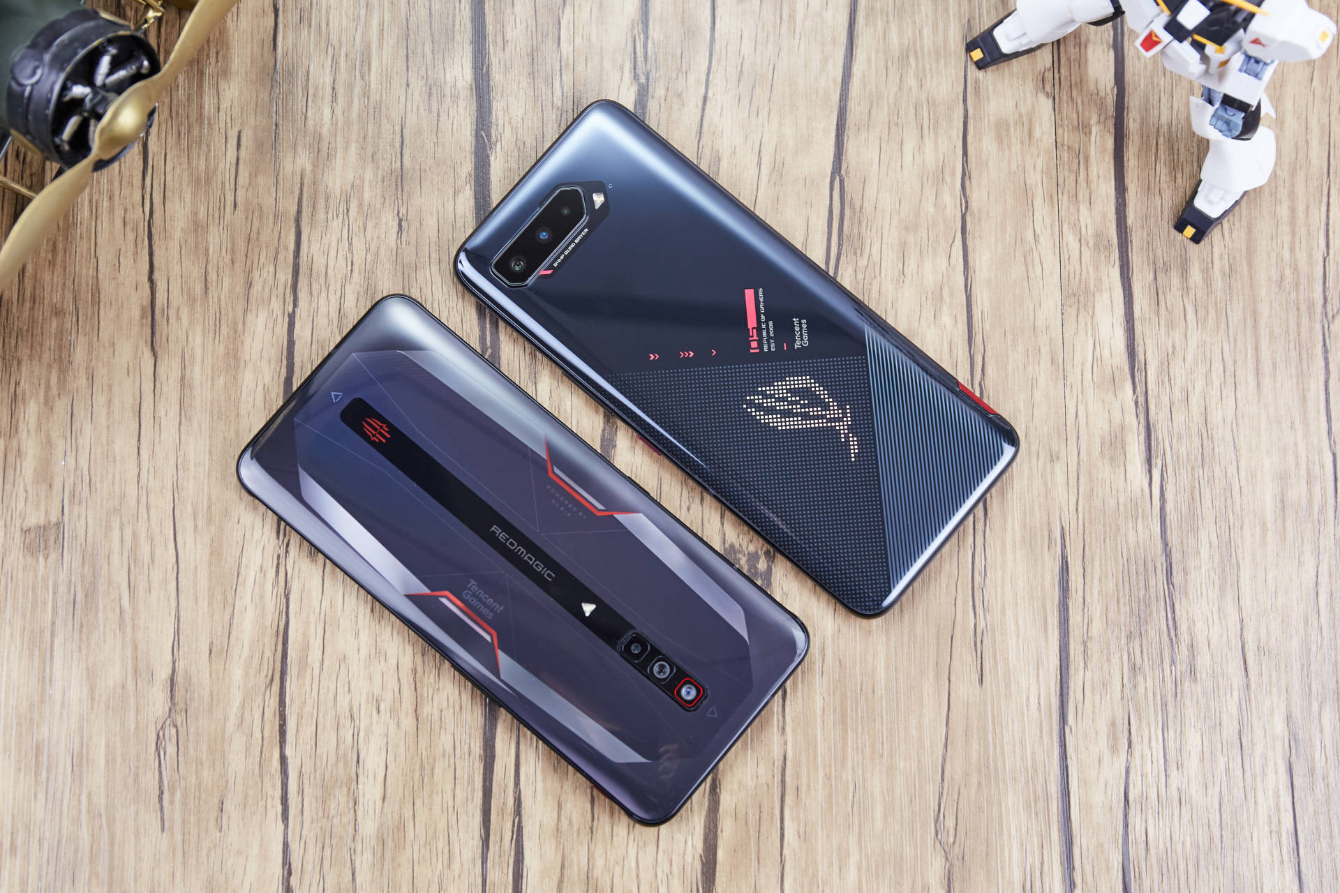 rog5spro和红魔6spro哪个更省电,红魔6spro和rog5spro对比