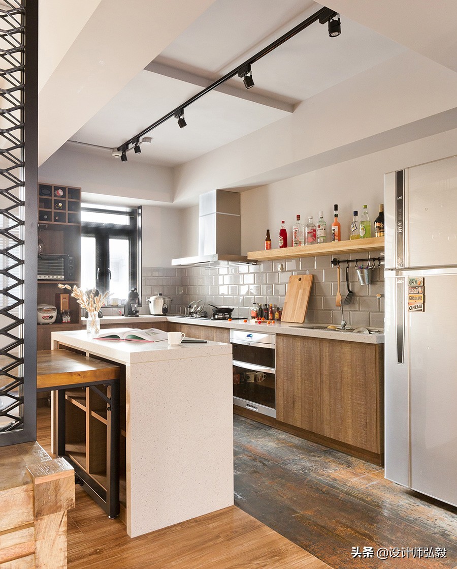 重拾老屋温暖格调！永和60平光感轻工业风宅