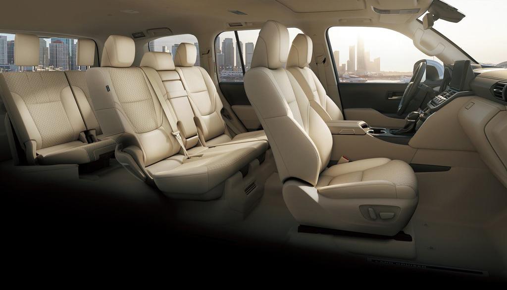 全新丰田兰德酷路泽高性能越野版,丰田兰德酷路泽黑金刚测试