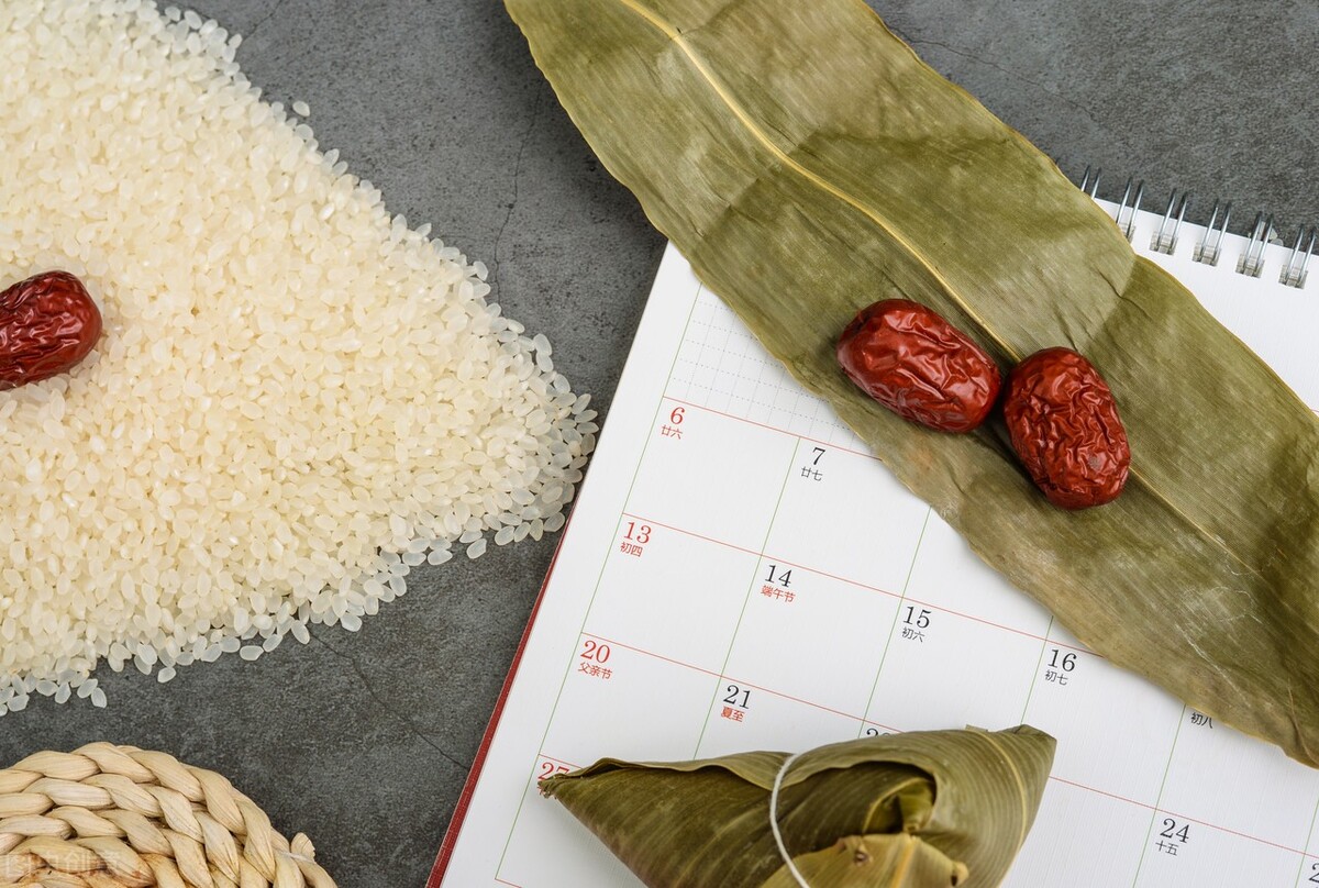 五月粽怎么包才粘,五月五粽子怎么包煮多长时间