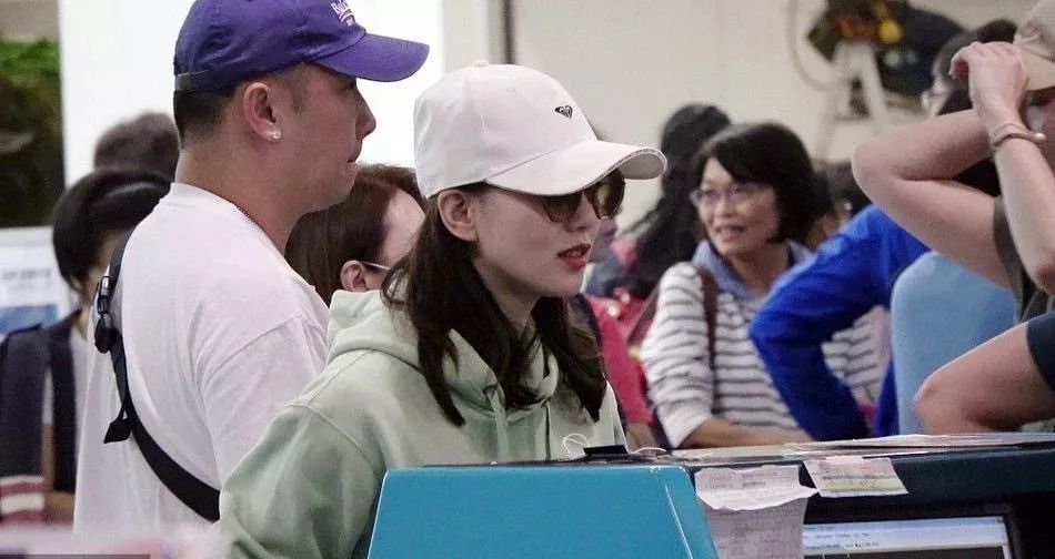 芭莎慈善夜没有张艺兴吗,芭莎慈善夜没有迪丽热巴吗