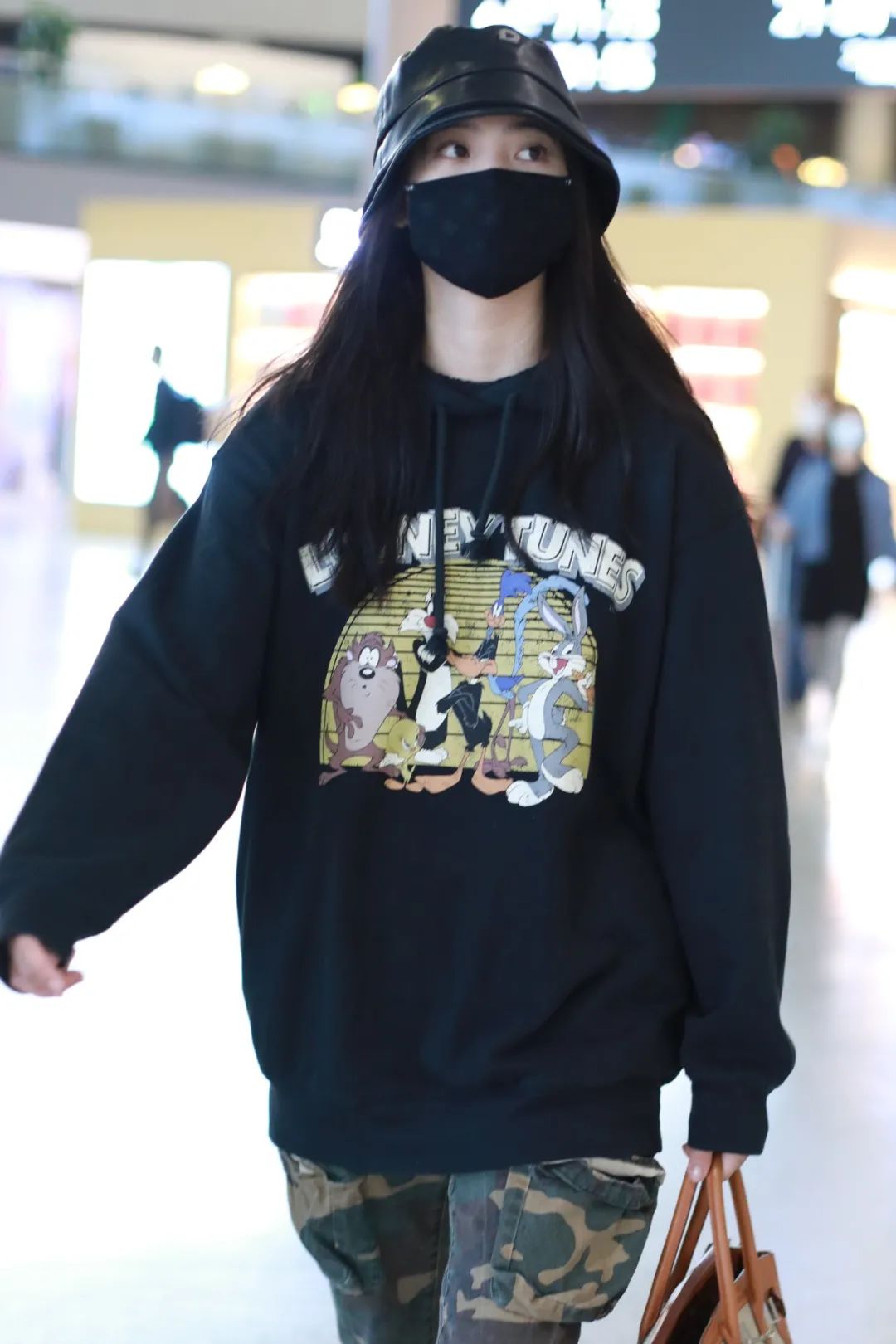 圆脸女孩帽子,小圆脸适合戴什么帽子