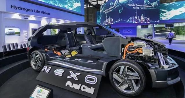 雷克萨斯和现代稳定性对比,雷克萨斯与现代哪一款车更值得买