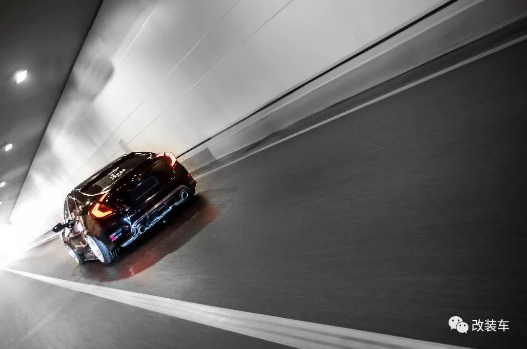 我不再是秒天秒地的10代思域,而是不务正业的手动玩家!