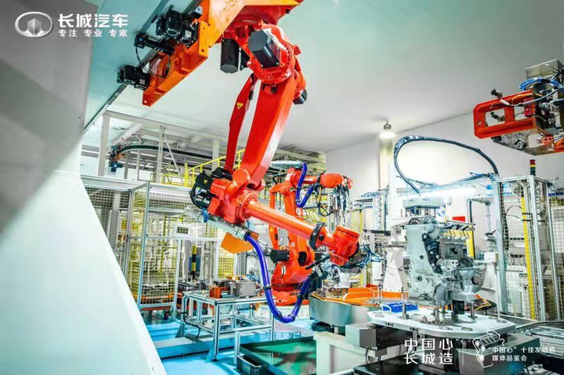 获友商竞品狂赞！长城2.0T发动机拿到“十佳发动机”名至实归