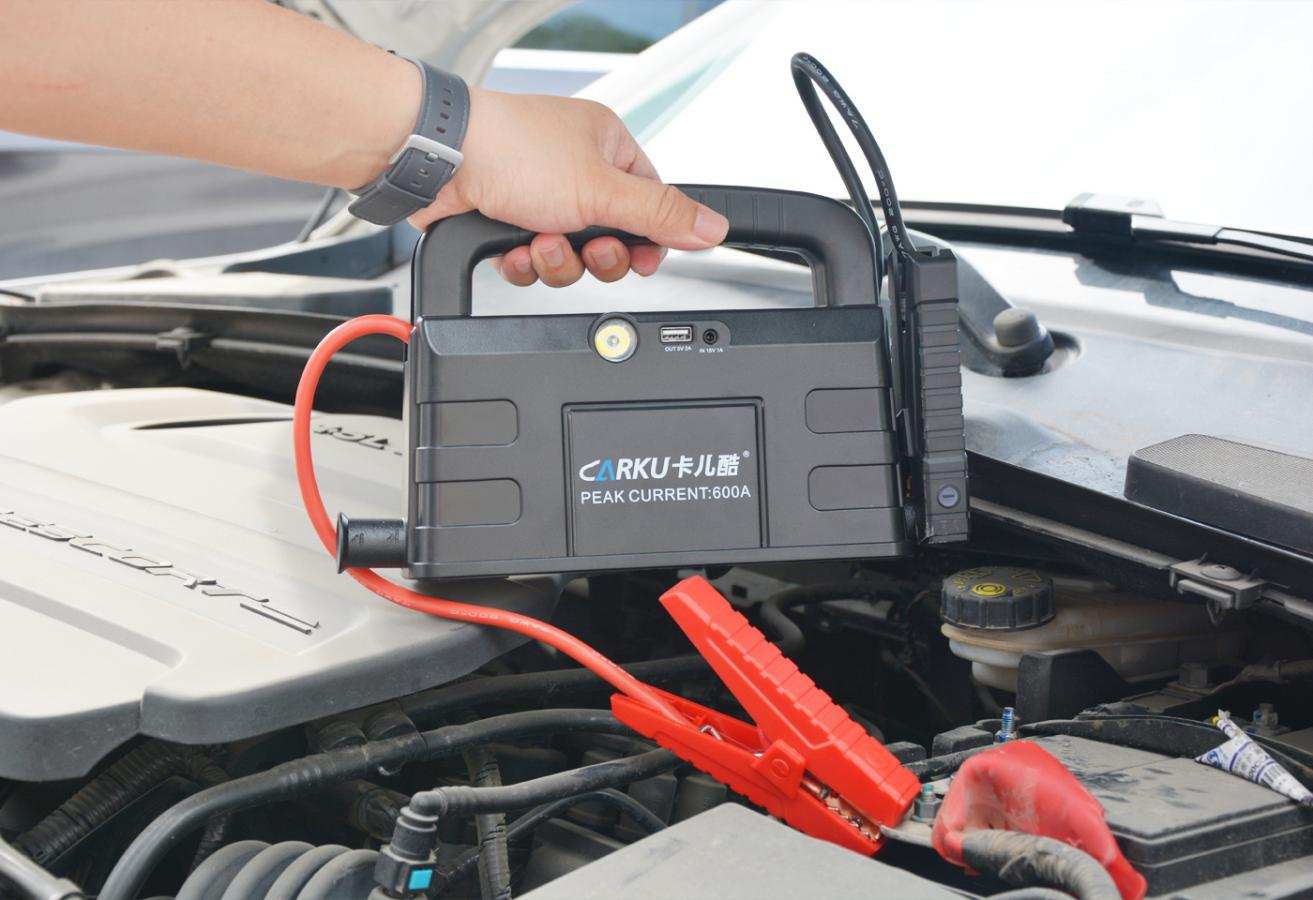 卡儿酷汽车应急启动电源用法,卡儿酷汽车应急启动电源怎么使用