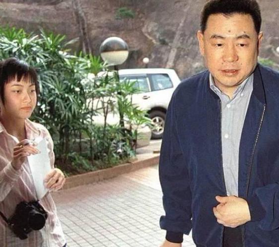 吕丽君刘銮雄甘比,吕丽君为什么惹刘銮雄不开心