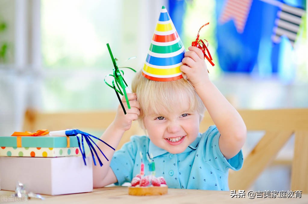 孩子性格叛逆父母如何教育他们的,孩子很软弱该怎么教育