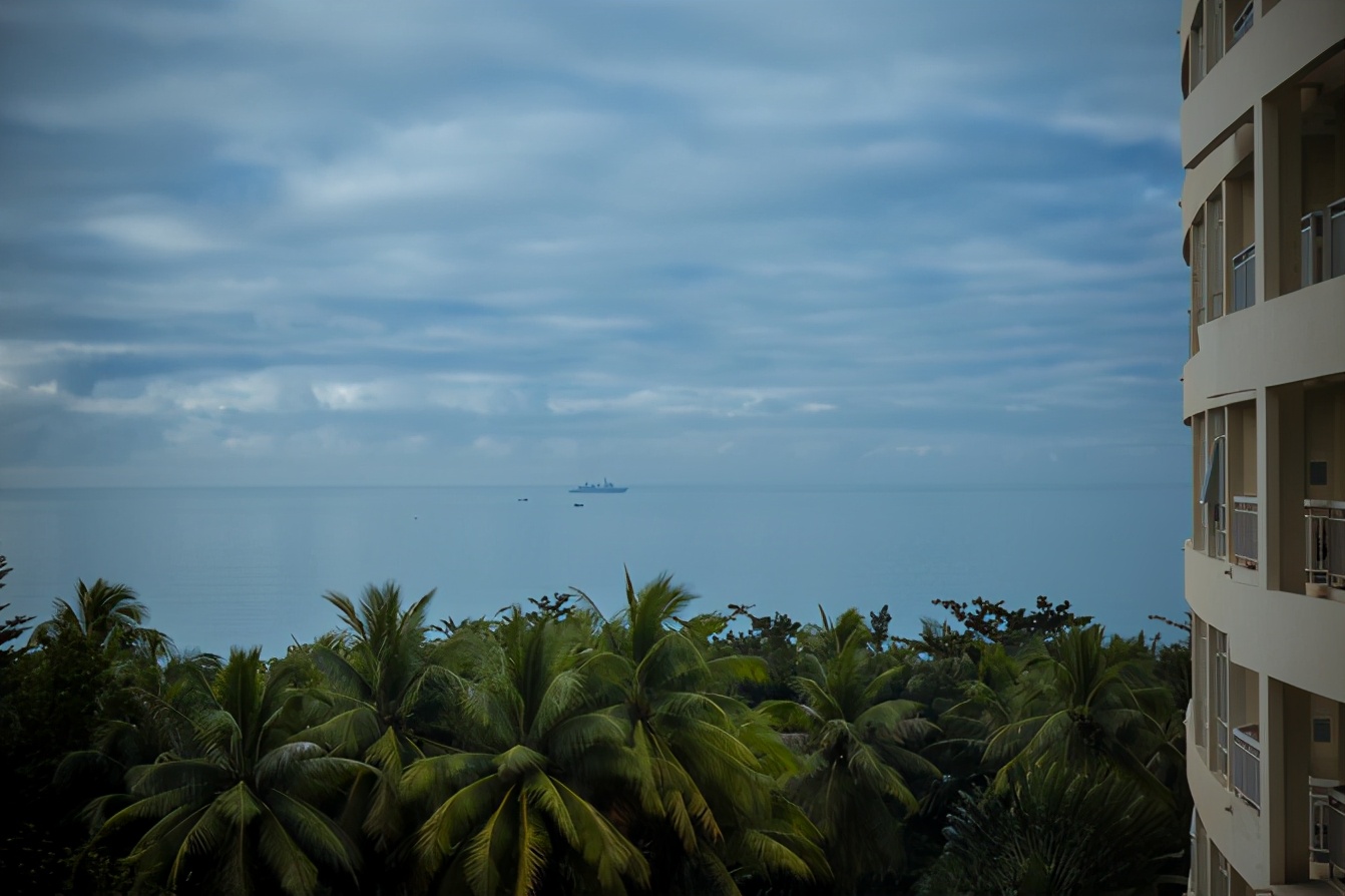 三亚无边际泳池网红酒店,三亚别墅酒店带私人泳池