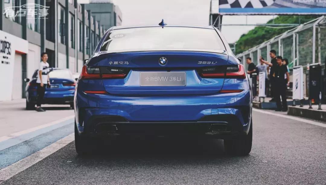 全新宝马325li测评,2020款宝马325li首发版测评