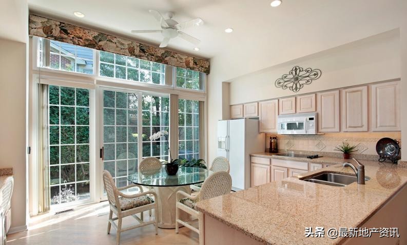 小叶看中了南沙一套房子,中介要收3个点,大家说贵吗?