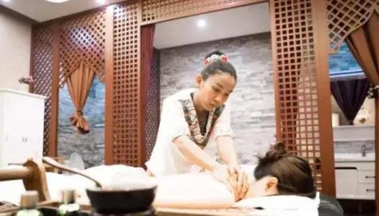 游客体验泰国毒奶,泰国毒奶游客