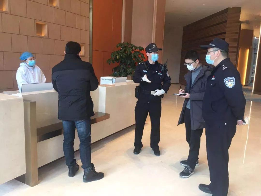 记者暗访温州版“火神山”医院安保和周边疫情防控……