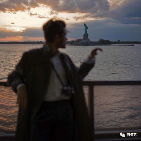 旅游照相怎么拍好看男人,男的自己旅游怎么拍照好看