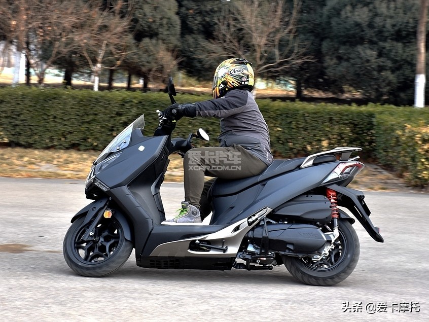 踏板光阳赛艇250,赛艇250和ct250哪个值得购买