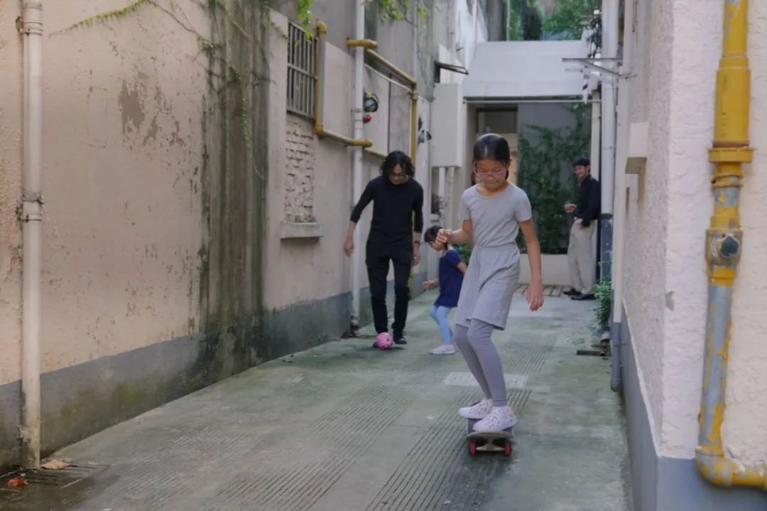 4个好友买了联排别墅,四个朋友改造上海出租房