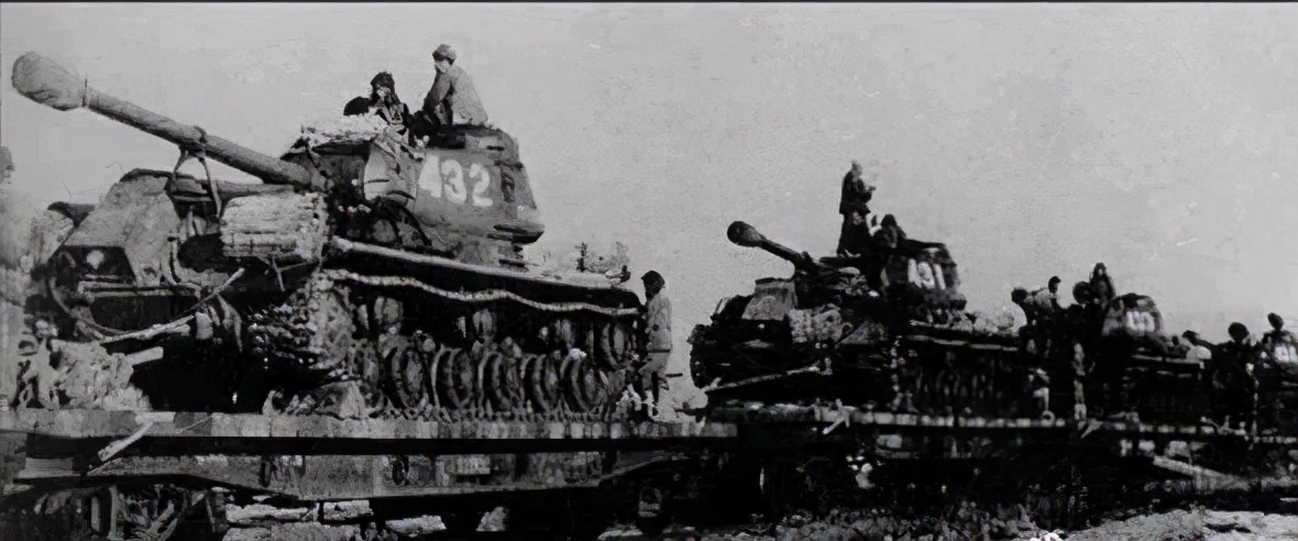 喀秋莎击毁飞机,喀秋莎给敌军造成了多大伤害