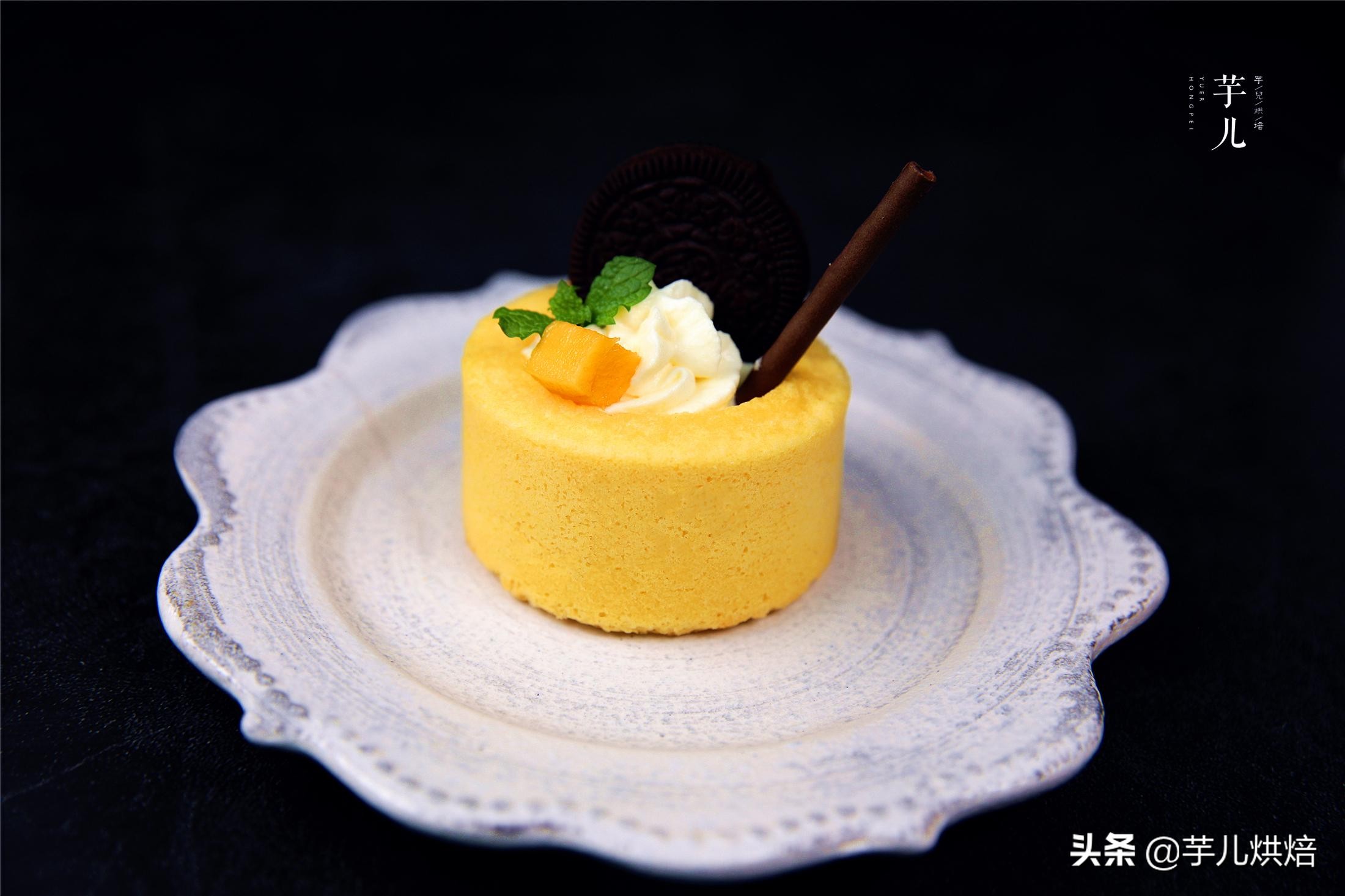 如何做杯子蛋糕好吃,5分钟就可以做好的杯子蛋糕