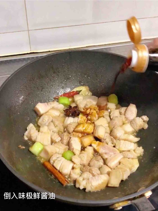 大厨教你红烧肉的正宗做法不焯水,教你个红烧肉最简单做法软烂入味