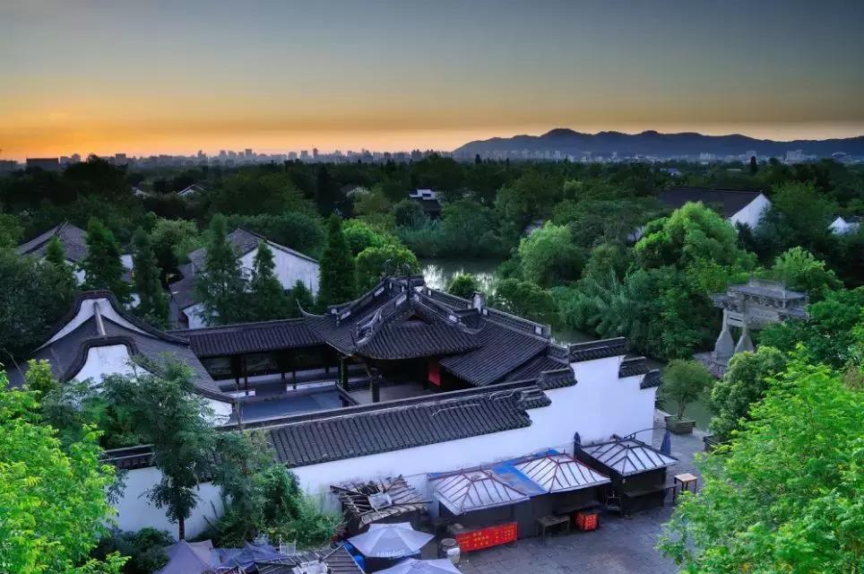 中国最美湿地公园，坐着船入住，皇帝都没机会住的地方你可以！