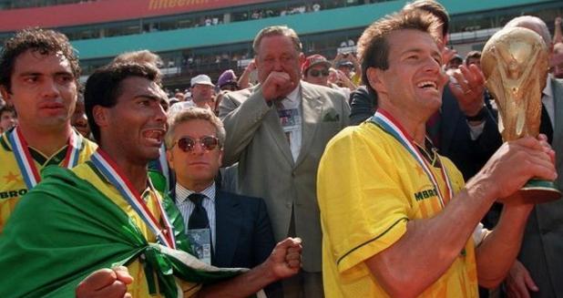 从默默无闻到闻名全国,从默默无闻到声名显赫