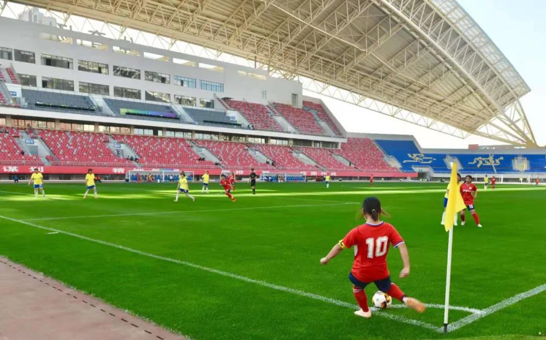 推动校园足球发展的思路,创建校园足球特色学校发展方案