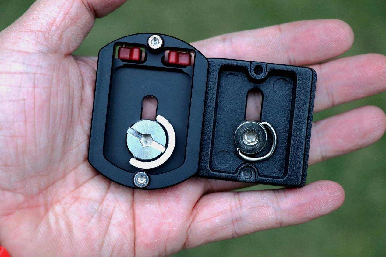 思锐稳定型三脚架套装,思锐迷你三脚架测评