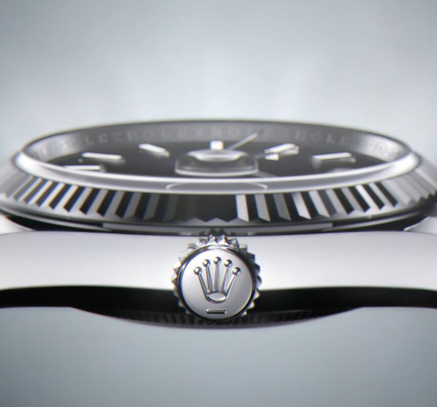 与其低价买不如送点东西,劳力士游艇名仕白金42mm优点