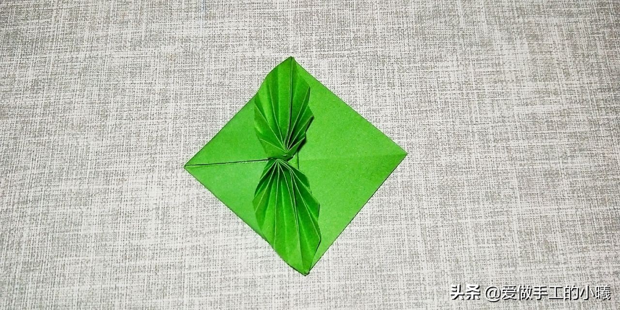 银杏叶手工折纸书签大全,读书节折纸书签