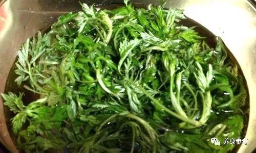 脚上老皮、老茧不用慌，教你一招小妙方！发给需要的人