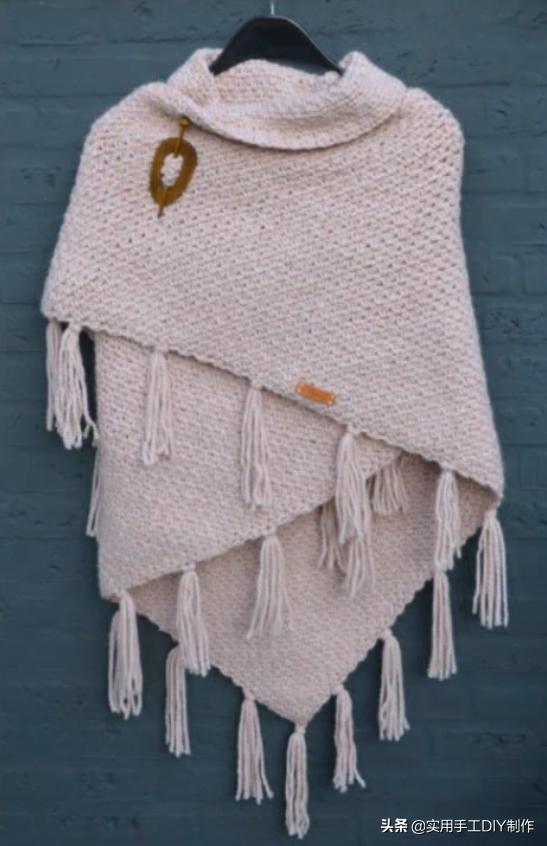 新款针织秋冬宽松披肩怎么织,针织中长款披肩