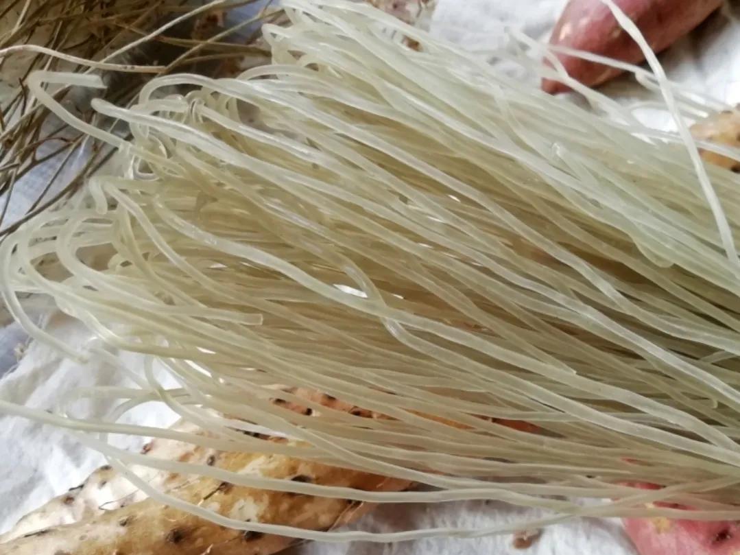 传统的粉条需要加明矾吗,手工粉条与机制粉条都加明矾吗