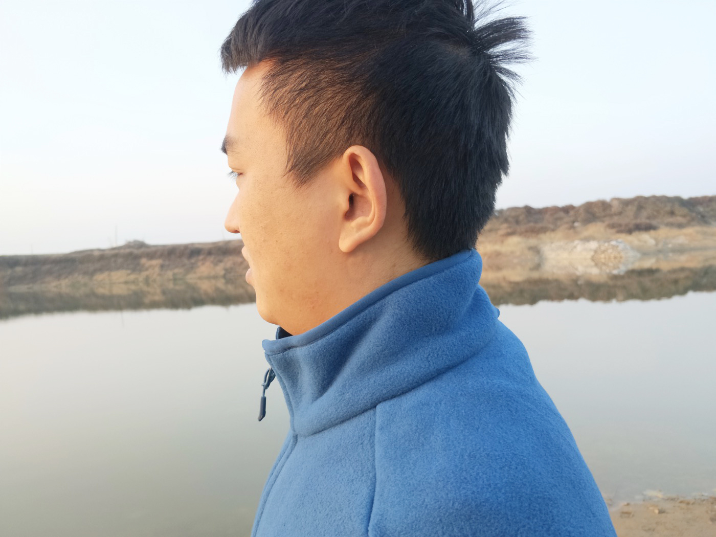 狼爪三合一冲锋衣测评对比,狼爪冲锋衣和jeep冲锋衣哪个好