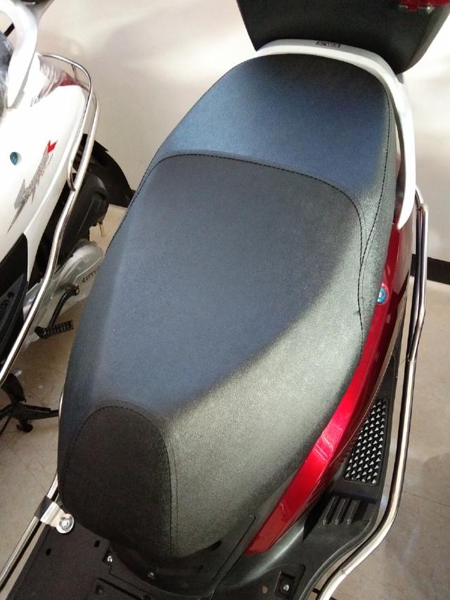 用自由皮包坐垫,最后会有很明显的褶皱是怎么回事?