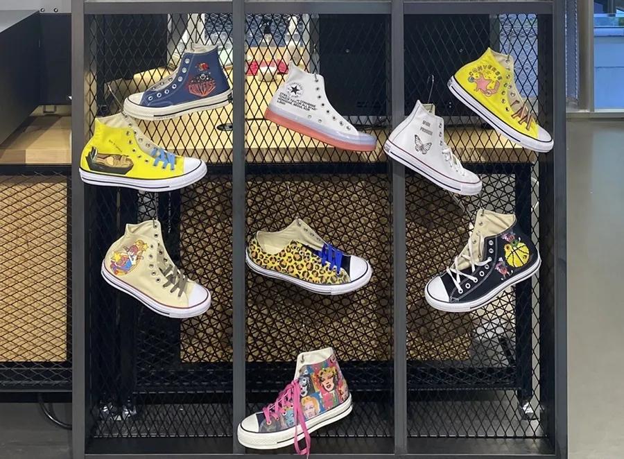 韩国帆布鞋穿搭,最近流行的帆布鞋怎么穿鞋带