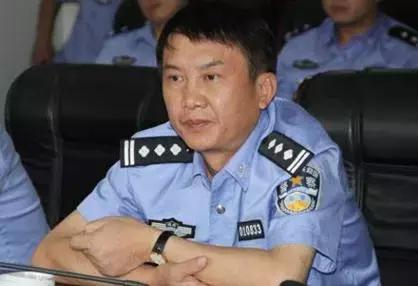 他为啥打探项俊波等人案情？