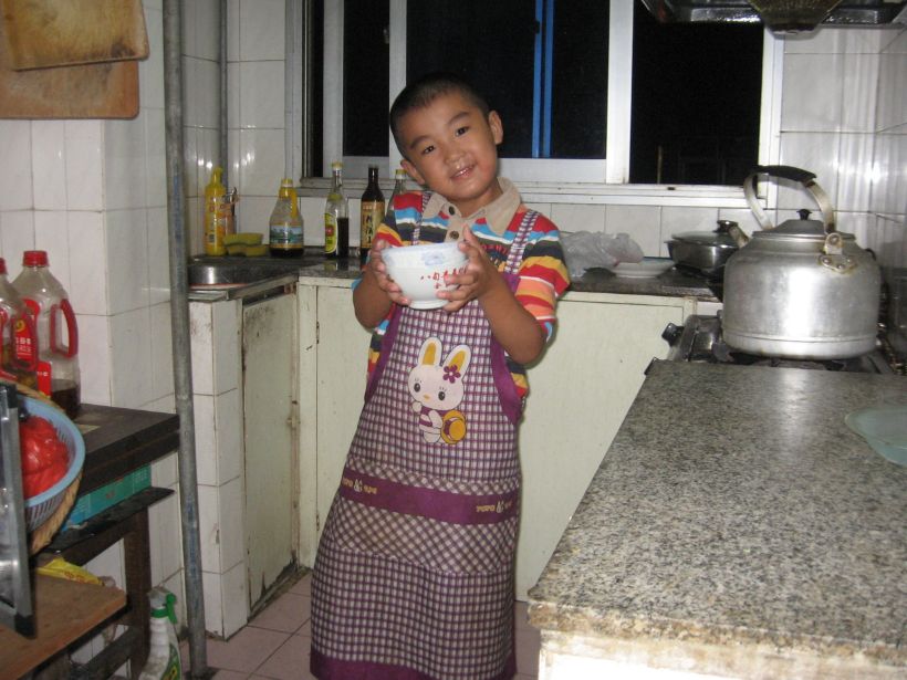 公公让我买菜完整版,公公帮儿媳洗碗