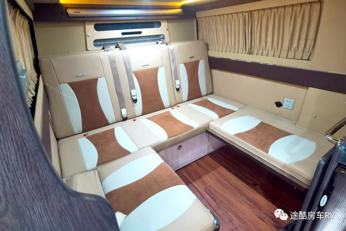 19江铃福特全顺多少钱,19.98万新全顺房车价格