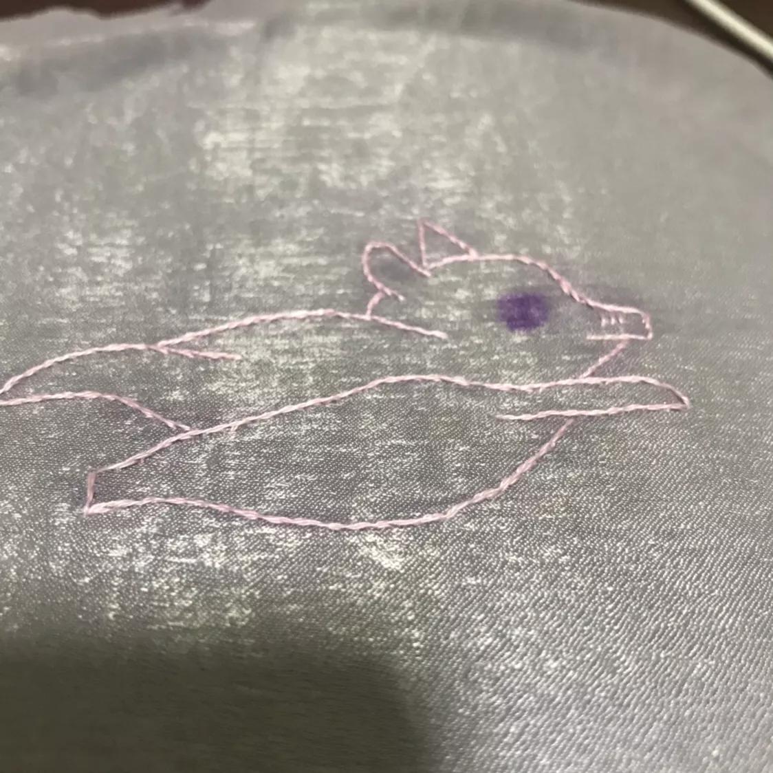 小虎头刺绣教程,刺绣金猪的图案教程