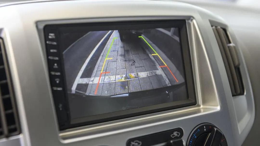 二手日产NV200：有范儿又能干！全能型JDM“厢式货车”