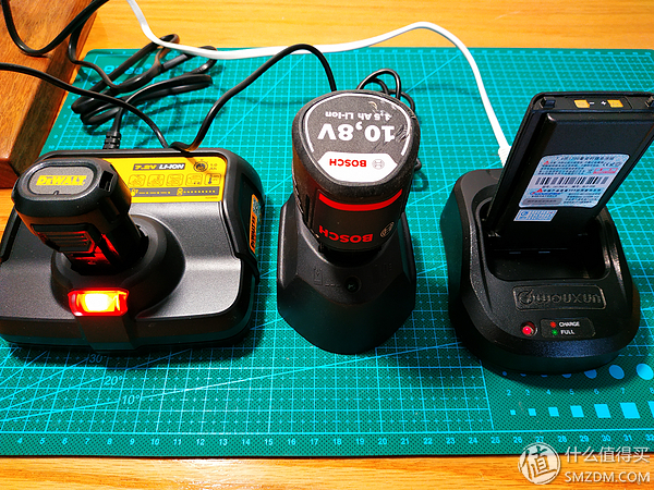 得伟迷你电动螺丝刀,电动螺丝刀推荐测评得伟