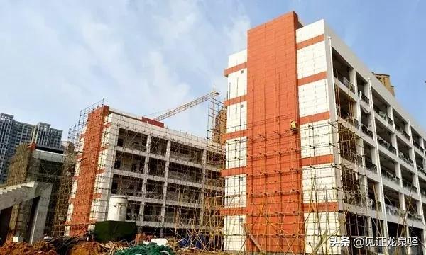 龙泉驿今年秋季将投用6所新学校，修得咋样呢？见证哥为你打探好了