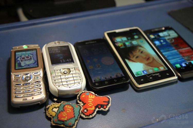 目前最好用的moto手机,moto老款手机大全