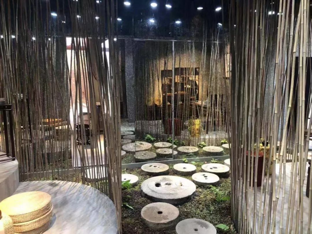 火爆到车都停不下！高新区又一综合体试营业，还有一个……