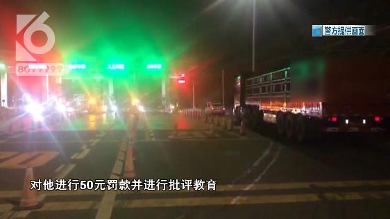 货车车灯太亮看不清路,货车大灯坏了