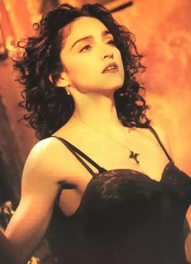 麦当娜一生的经历有多坎坷,麦当娜现实生活